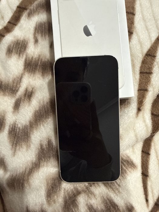 Смартфон Apple Iphone 13 128 гб белый