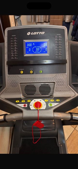 Banda de alergat Lotto - 13 trepte viteza, 9 trepte inclinare