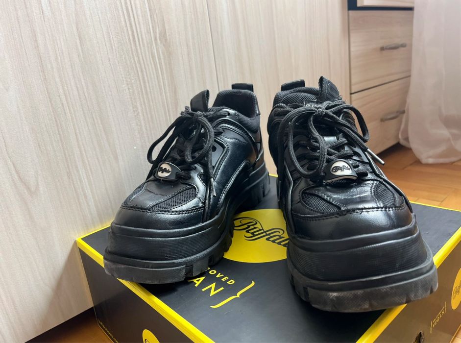 Buffalo sneakers