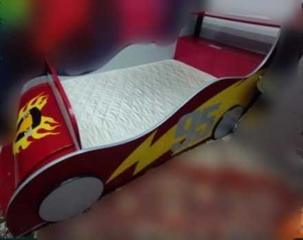 Продам кровать детскую