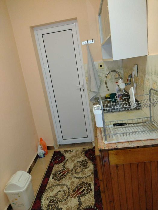 Двуетажна къща 120 кв. м с 5 стаи + 640 кв. м двор  в с. Драгомирово