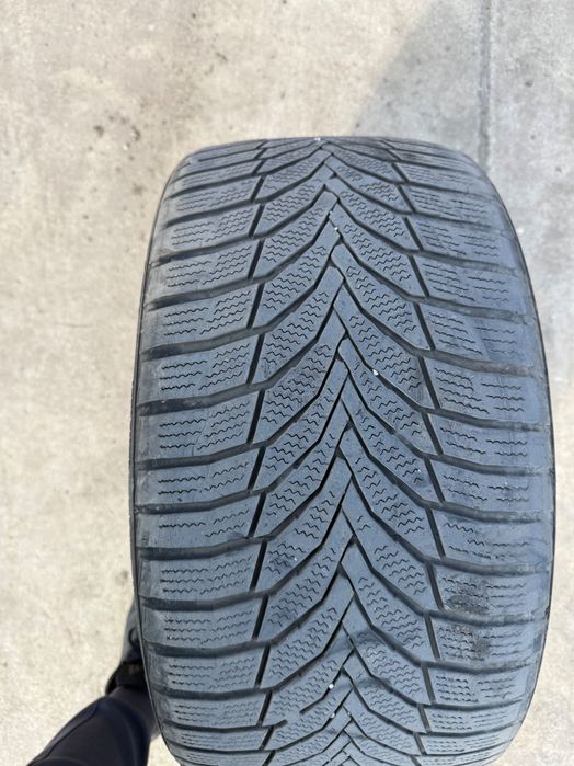 Зимни гуми 255/35 r18 и 225/40 r18