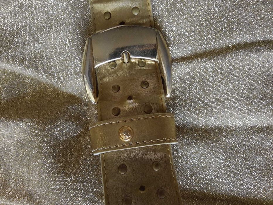 Обувки,VERSACE,златни ,летни,40 номер.Договаряне