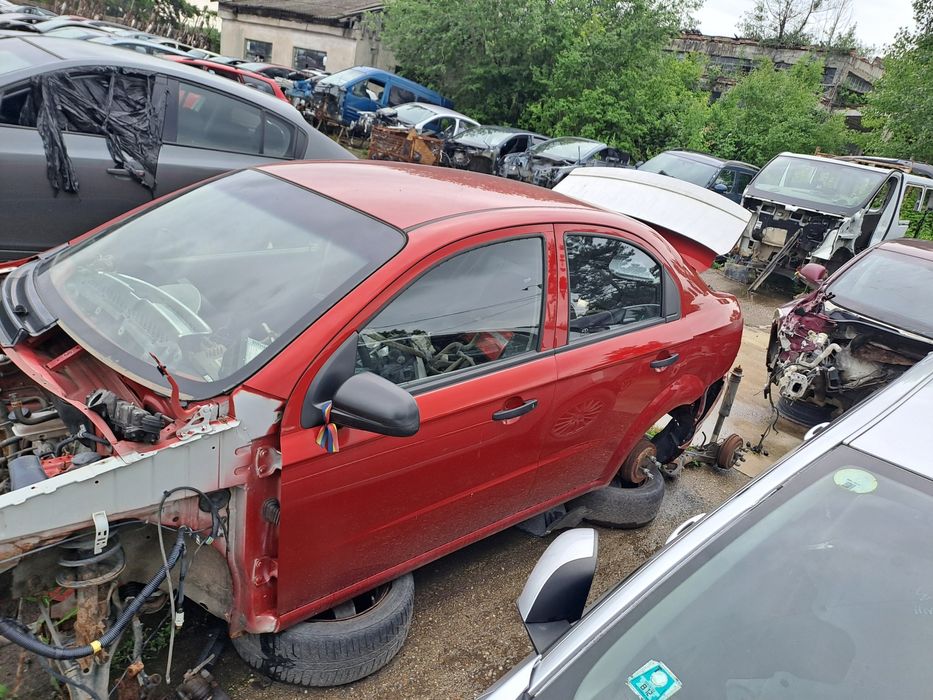 Dezmembrez Chevrolet Aveo 1.2 benzina