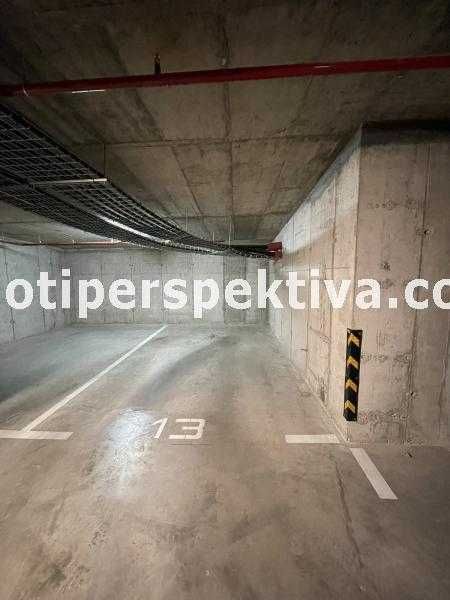 Продава се Гараж / Паркомясто в Пловдив, Тракия - 15 кв.м за 800 €/кв.м - Снимка #3
