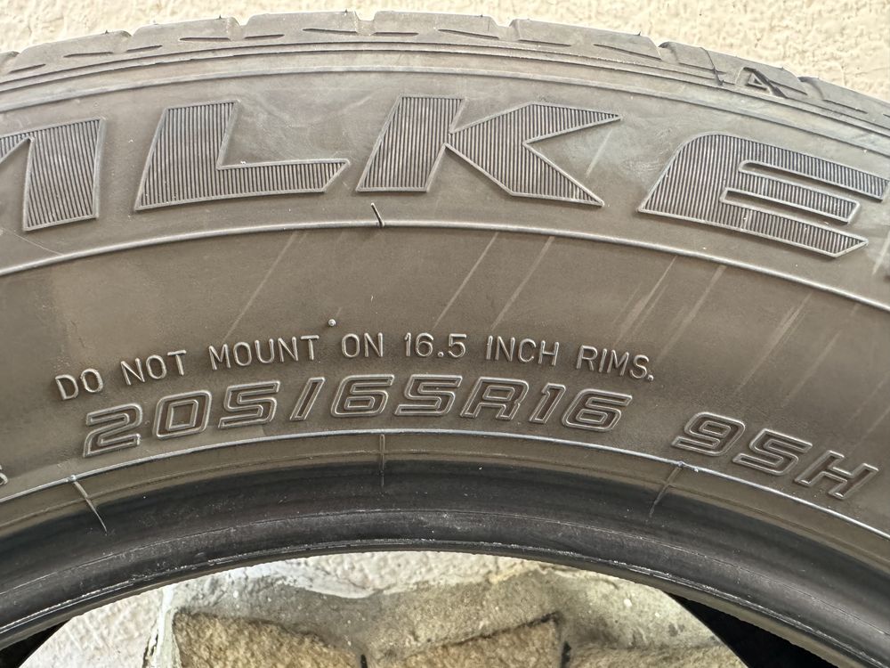 Автомобилни гуми 205 65 16 Falken