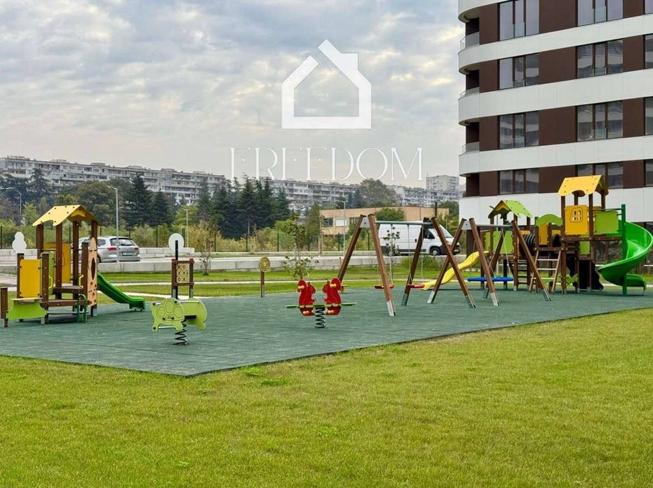 Продава се Двустаен апартамент в Варна, Трошево - 78 кв.м за 1988 €/кв.м - Снимка #2