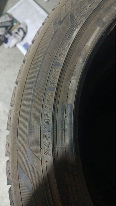 Продаю комплект зимних шин