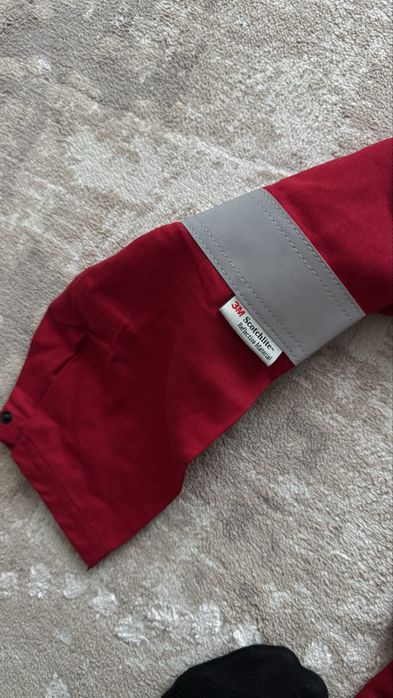 Продам летнюю спецовку с размером S.