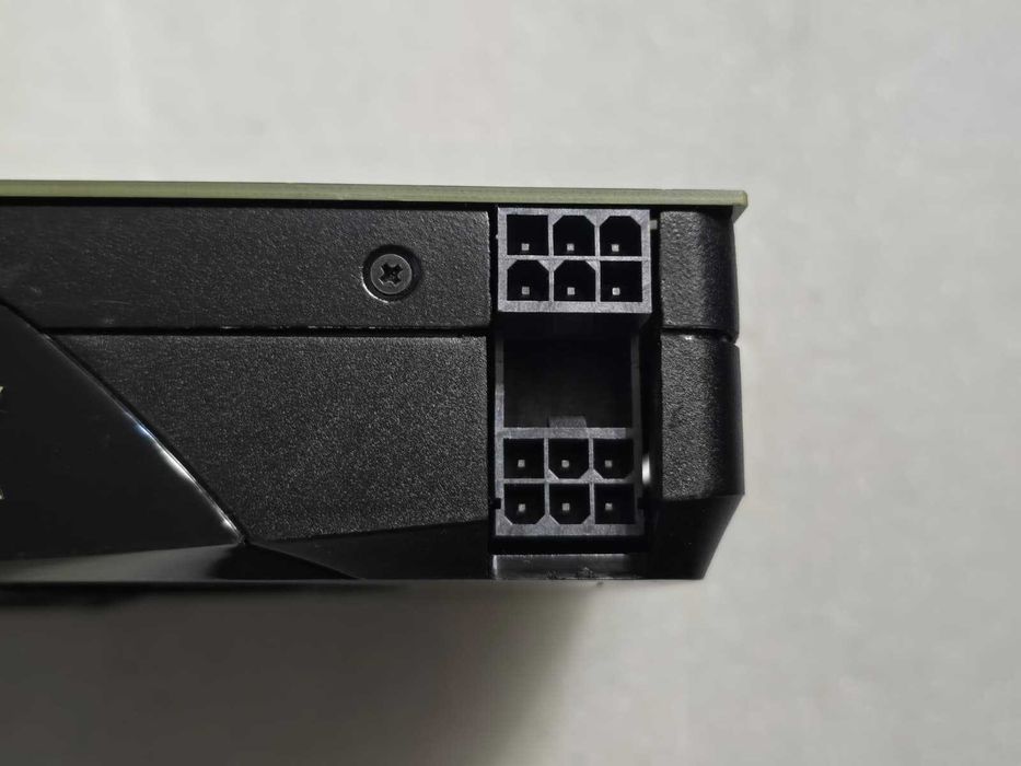 Placa video PNY Nvidia GeForce GTX 680 2GB GDDR5 PCI-e - poze reale