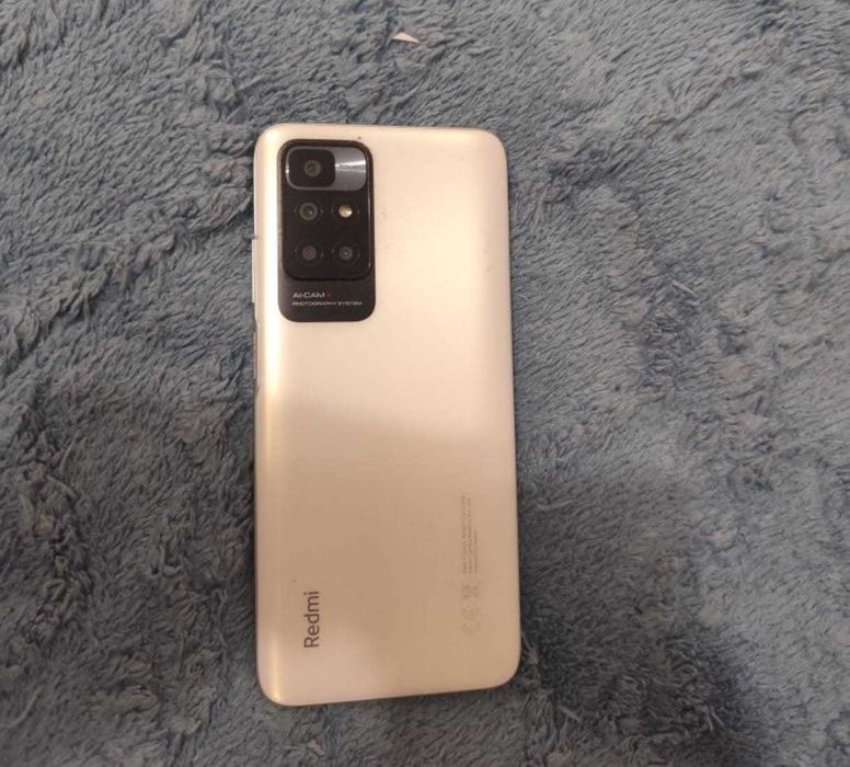 Продам Redmi 10 4/64