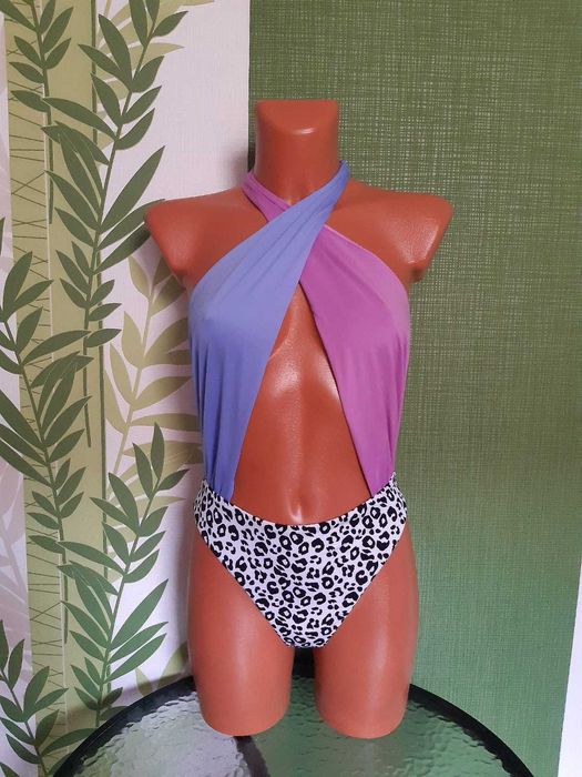 Costum de baie intreg, marimea S, culoare albastru roz, marca Tezenis