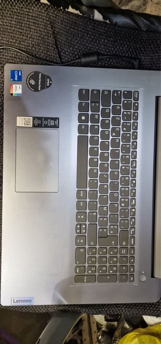 LENOVO IdeaPad 3 17iTl6