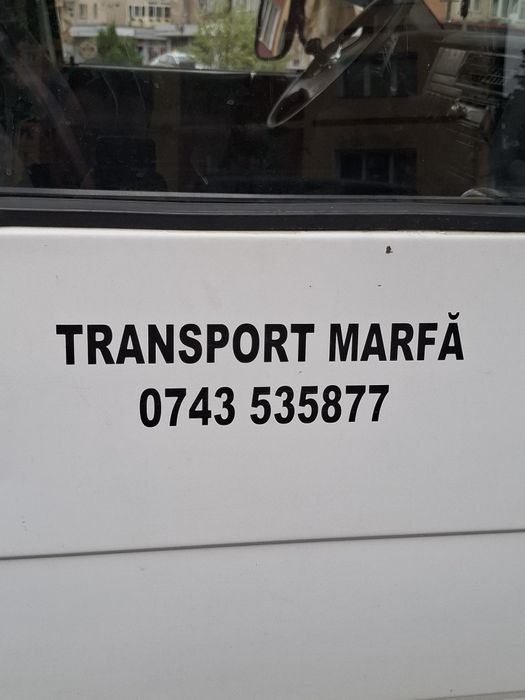 Debarasari apartamente moloz etc.