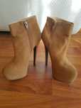 Botine crem mar 36
