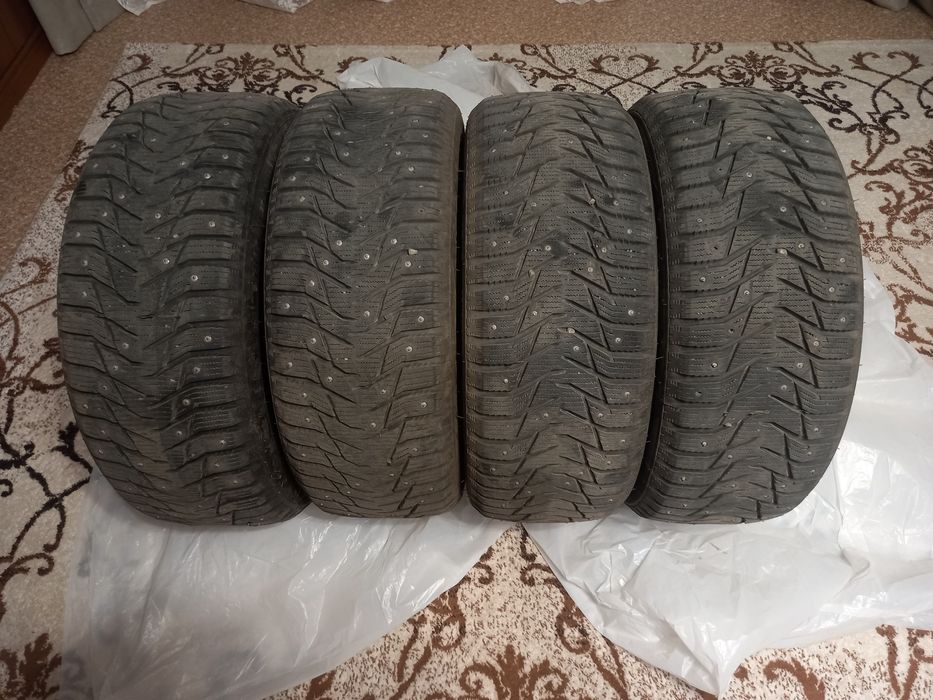 Шины зимние шипованные, SAILUN ICE BLAZER 215/50R17, комплект 60000тн