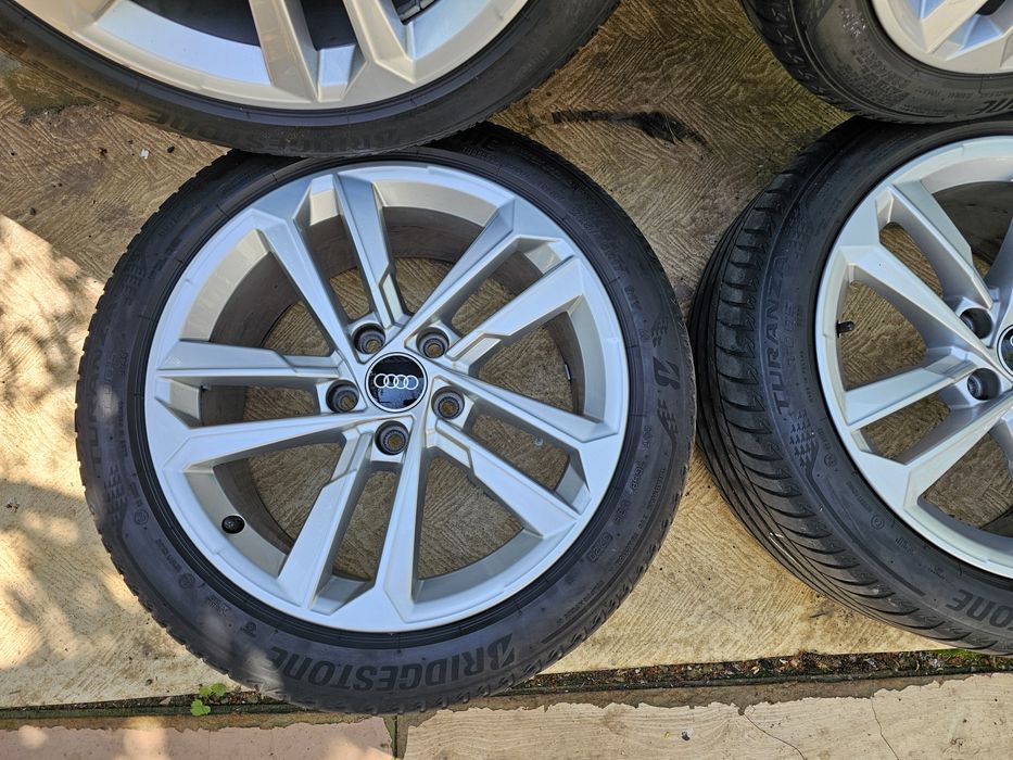 Jante aliaj 17" Audi/Volkswagen/Skoda cu anvelope vara 225/45/17