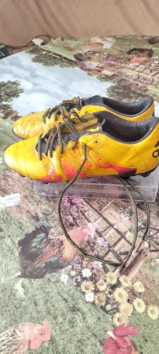 Обувки за футбол Адидас