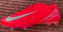 Nike Zoom Mercurial Vapor 16