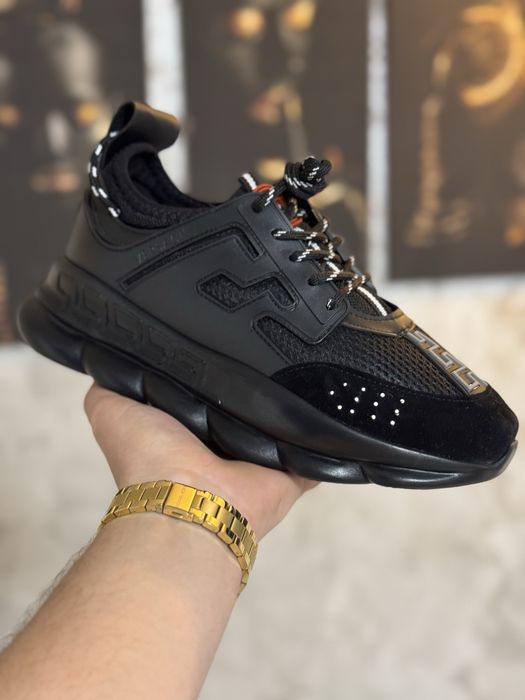 Adidasi Barbati Versace Chain Reaction Full Black!