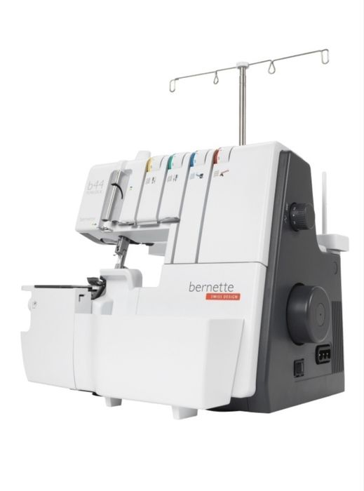 Оверлок Bernina Bernette B44