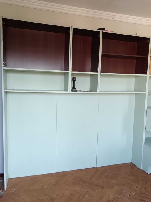 Две секции в чудесно състояние