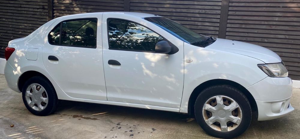 Dacia Logan / AC / usor avariat /