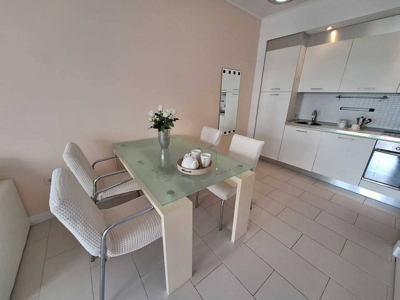 Продава се Двустаен апартамент в к.к. Слънчев бряг - 78 кв.м за 1231 €/кв.м - Снимка #15