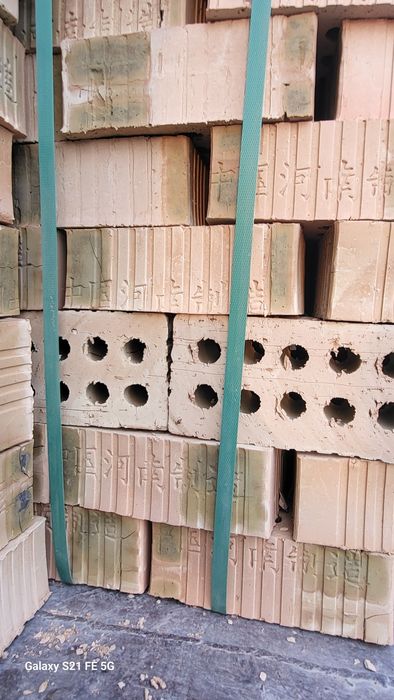 Маркали тешикли гишт сотамиз.