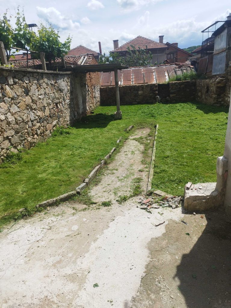 Продава се Къща в Септември - 50 кв.м за 408 €/кв.м - Снимка #13