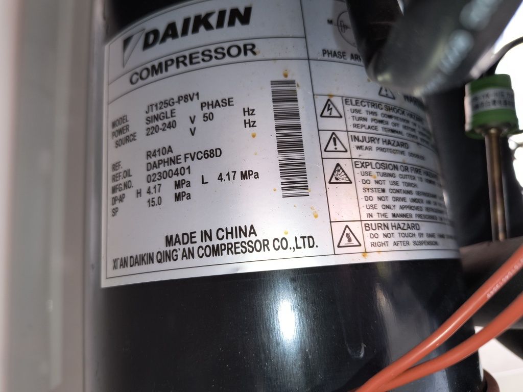 2 Pompe de căldură noi de 10 și 13kw, compresoare Daikin