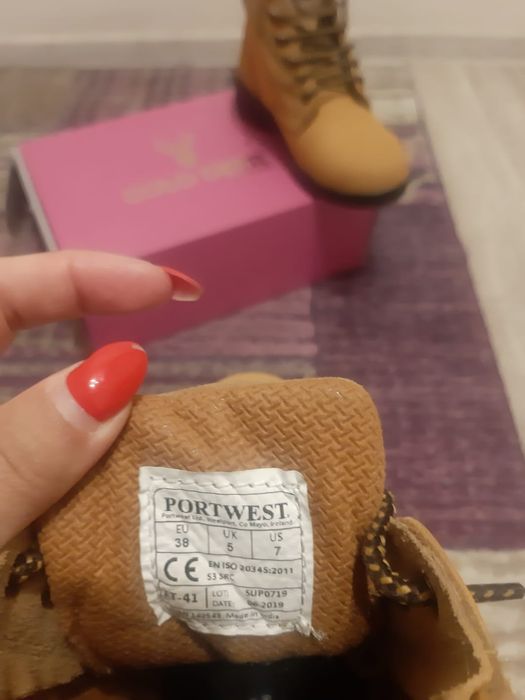 Ghete copii noi din piele întoarsă, mărimea 38
