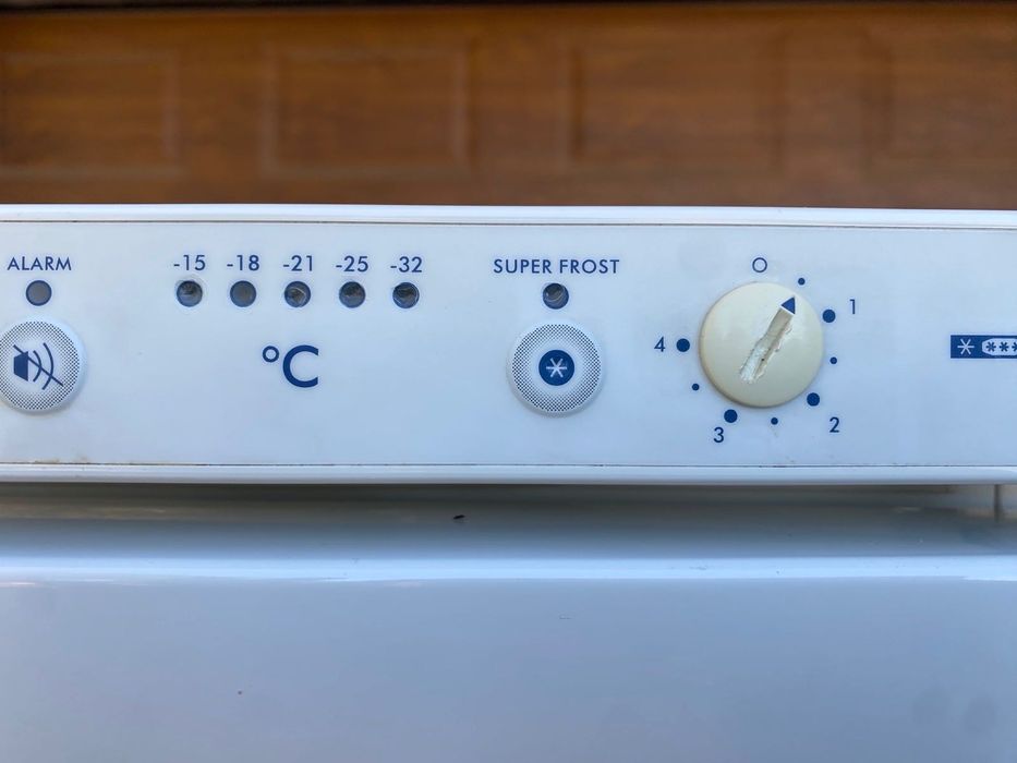 Liebherr фризер  7 чекмеджета