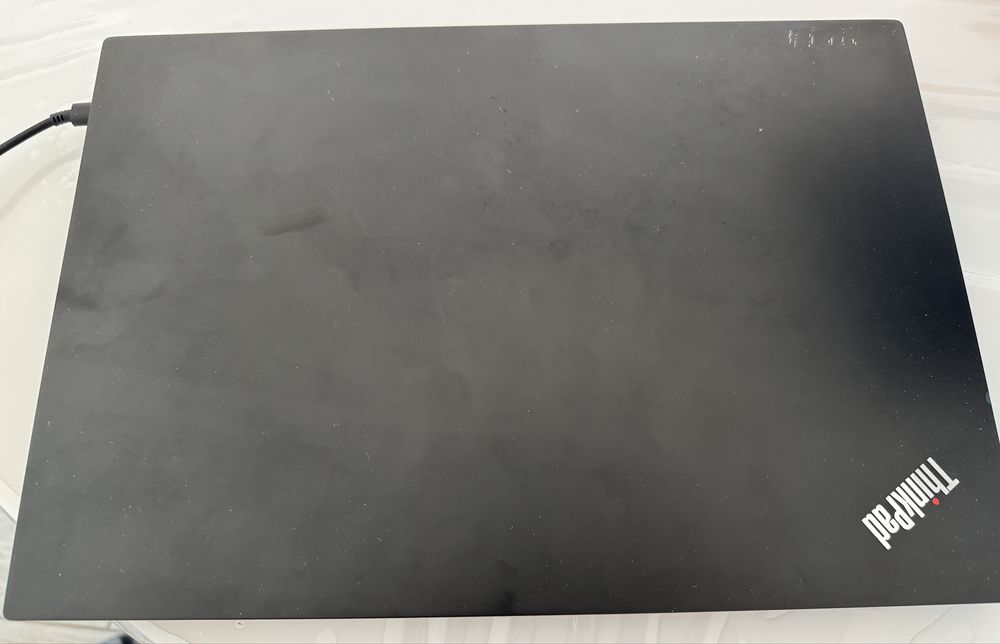 Laptop Thinkpad E580 i5 , 8GB , 256 SSD , USB-C ,Win 11,  stare buna