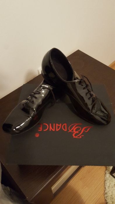 Pantofi dans copii 32 - 34 si 41 marimea