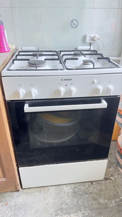 Продам газплиту BOSCH
