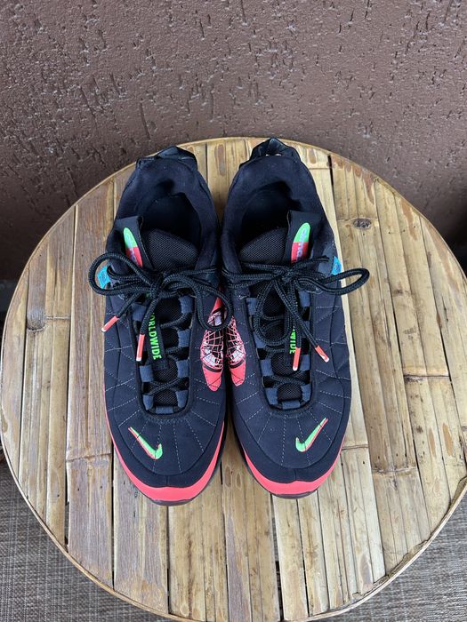 Nike AirMax worldwide 720