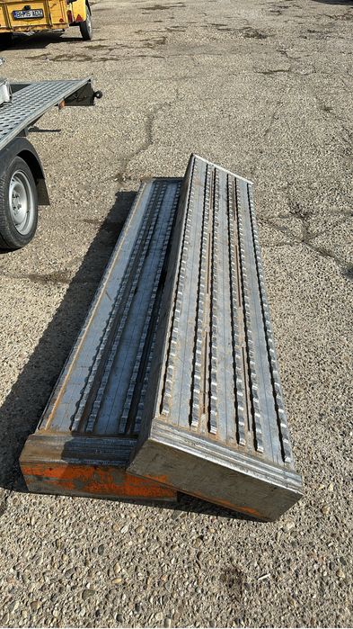 Rampe Aluminiu Rampe de Incarcat Utilaje 10-50 de Tone