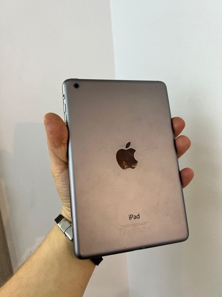 iPad Mini 16GB Space Gray