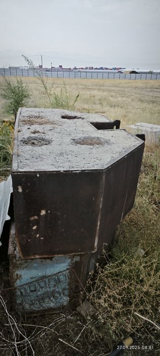 Противовес башенного крана