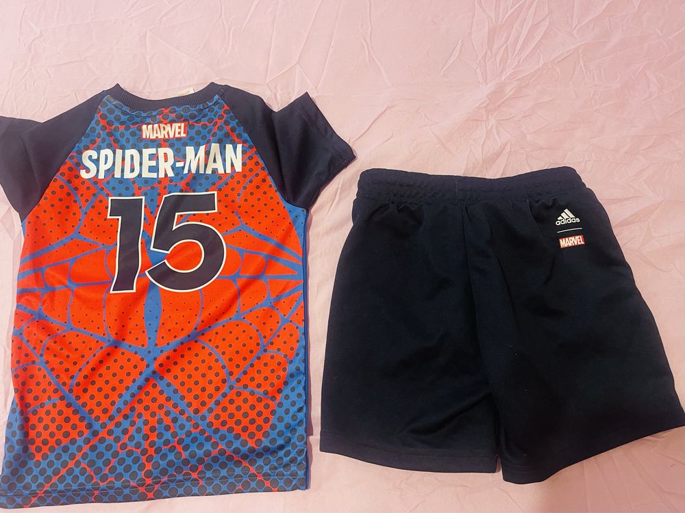 Сет Adidas Marvel