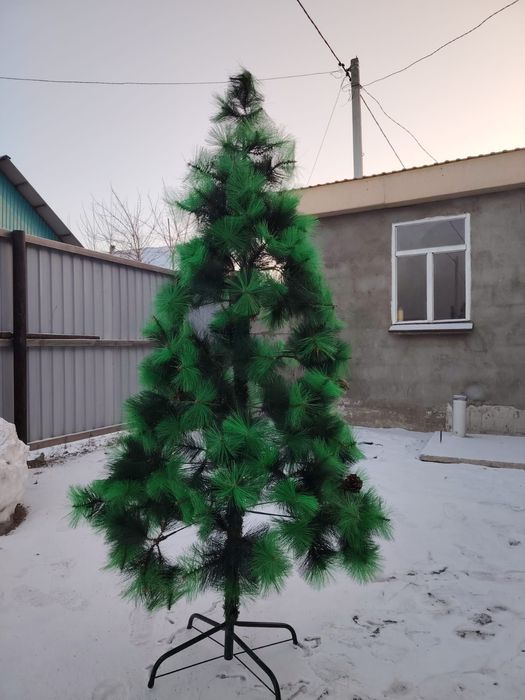 Продам ёлку 10 000тг
