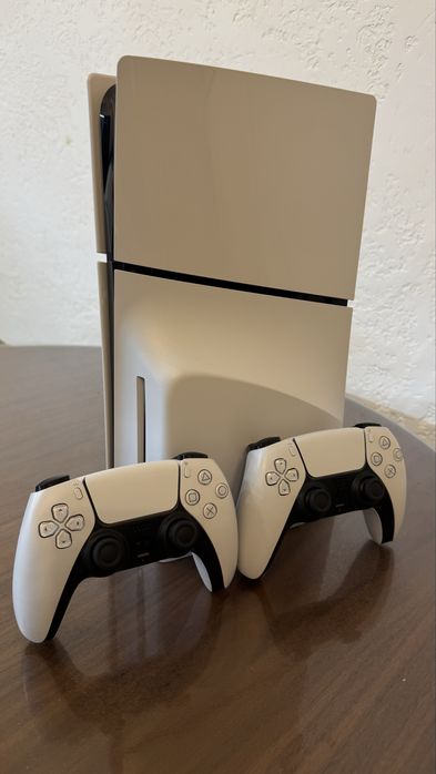 Play station 5 Slim