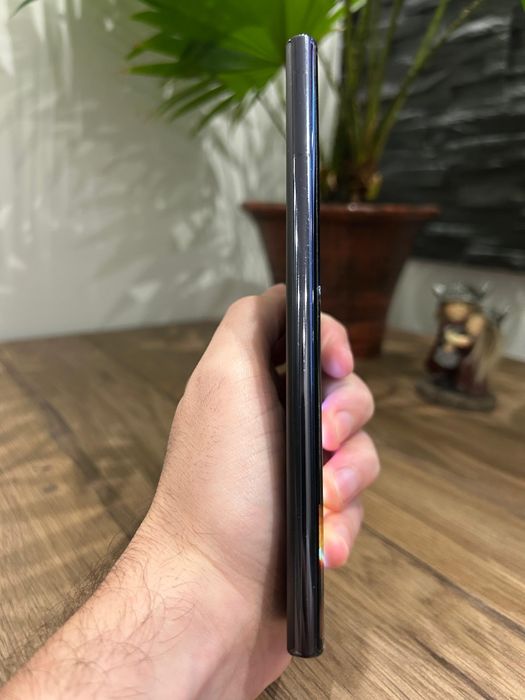 Samsung Galaxy S22 Ultra / 128 Gb