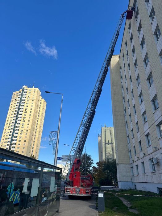 Автовышка 45 метров в аренду. Быстро, надежно, выгодно.