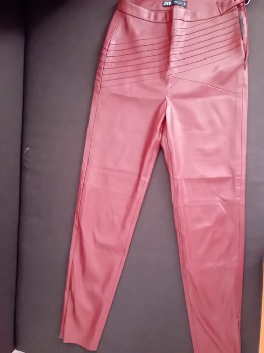 Vând pantaloni dama
