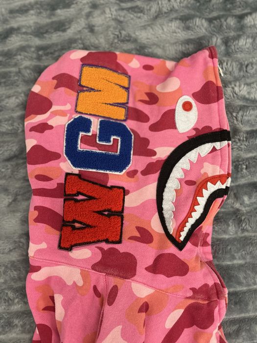 A bathing ape pink hodie