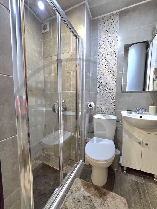 Продава се Двустаен апартамент в Добрич, Иглика - 60 кв.м за 984 €/кв.м - Снимка #9