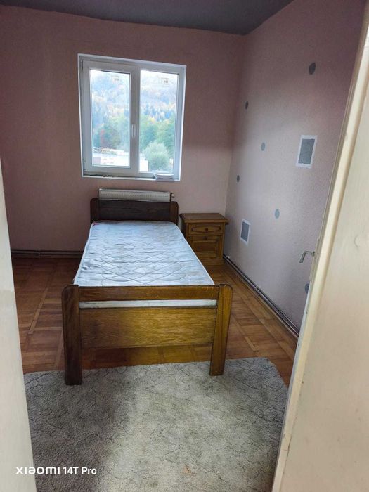 Se vinde apartament 3 camere