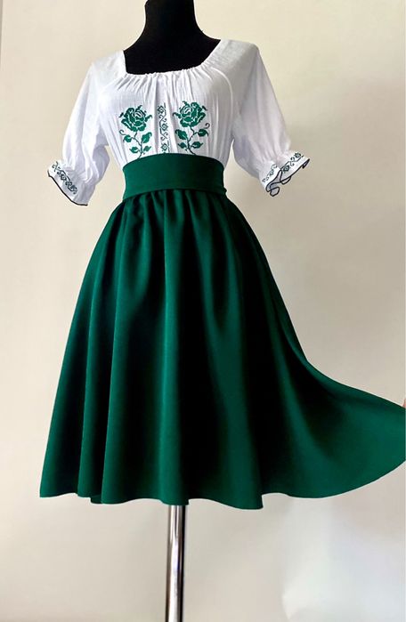 Costum traditional